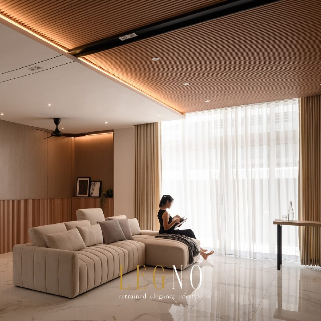 Minimalist MUJI-style living room in Penang featuring light oak furniture and an open-concept layout.